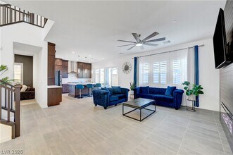 10362 Vista Argento Ave in Las Vegas, NV - Building Photo - Building Photo