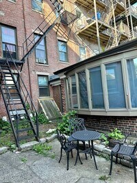 177 Webster St, Unit B photo'