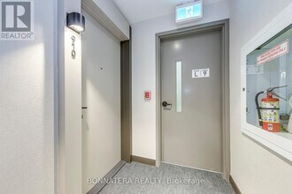 8020 Derry Rd in Milton, ON - Building Photo - Building Photo