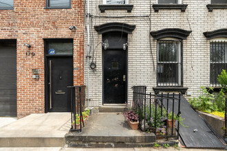 168 Beard St in Brooklyn, NY - Building Photo - Building Photo