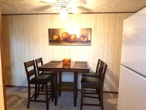 428 Tipton Rd in Tyrone, PA - Building Photo - Building Photo