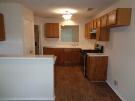 17823 Poppy Trails Ln in Houston, TX - Building Photo