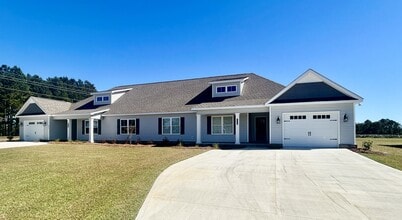 201A Freightliner Way in Statesboro, GA - Building Photo - Building Photo