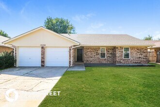 10408 Glascow Dr in Yukon, OK - Building Photo - Building Photo