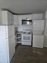 6218 SW 32nd St, Unit 2 in Miramar, FL - Building Photo - Building Photo