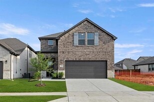 14154 Gallatin St in Pilot Point, TX - Building Photo