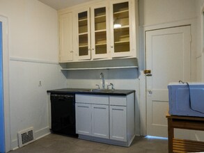 2580 E 127th St, Unit 2580 E. 127th Street in Cleveland, OH - Building Photo - Building Photo