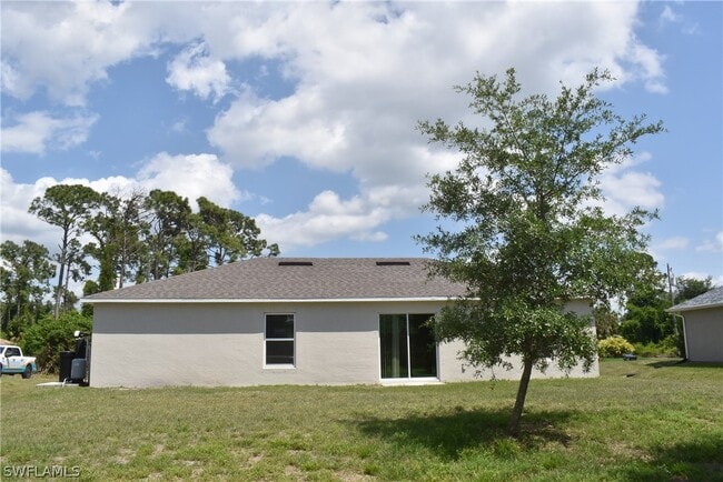 property at 1791 Pierpoint St