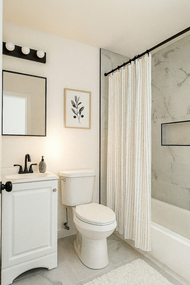 Hawthorne on Adams Apartments in Memphis, TN - Building Photo - Building Photo