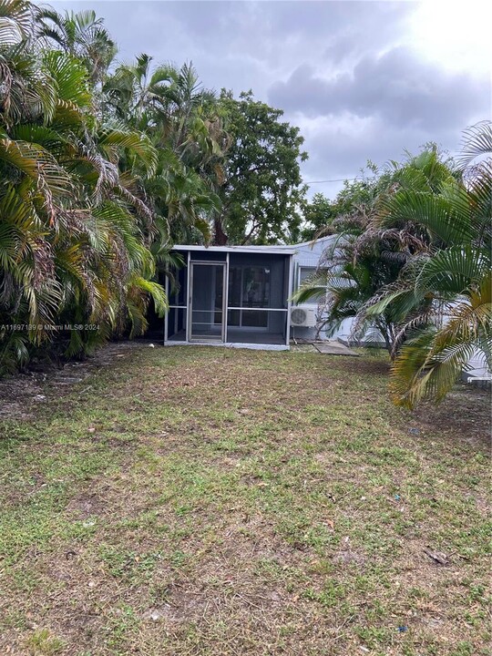 501 N 24th Ave in Hollywood, FL - Building Photo