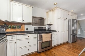 6512 Park Ln in Cincinnati, OH - Building Photo - Building Photo