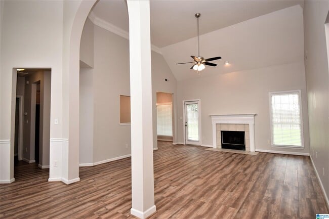 404 Bentmoor Way in Helena, AL - Building Photo - Building Photo