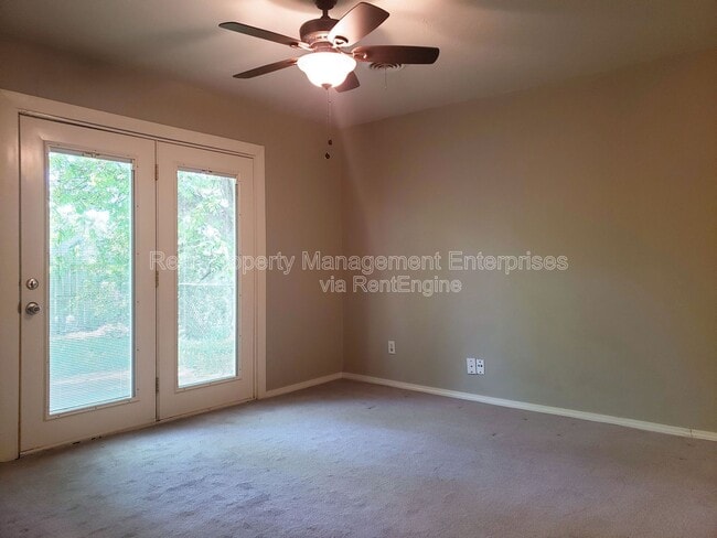 989 Barkley Cir in Norman, OK - Building Photo - Building Photo