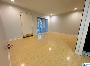 3101 Lorna Rd in Hoover, AL - Building Photo - Building Photo