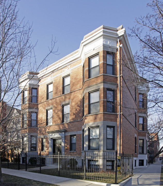 4054 N Hermitage Ave in Chicago, IL - Building Photo