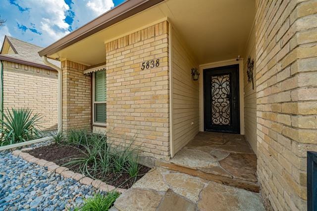 property at 5838 Preston Valley Dr