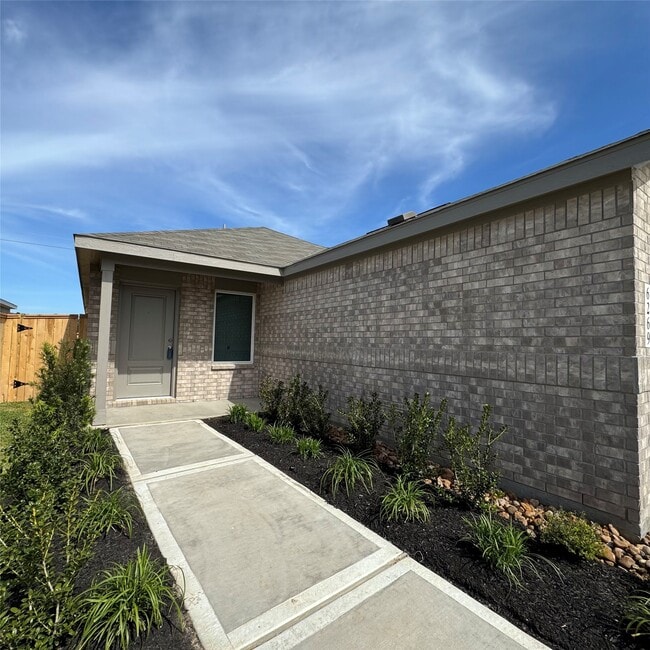 property at 6269 Alder Crk Dr