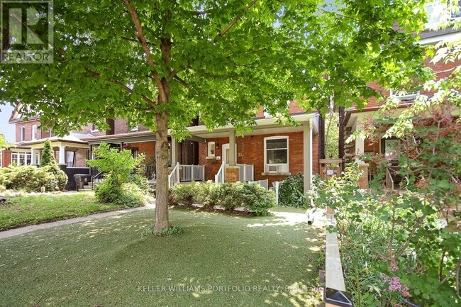 property at 35 Humberside Ave
