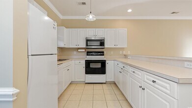 4880 Dahlia Ct in Myrtle Beach, SC - Building Photo - Building Photo