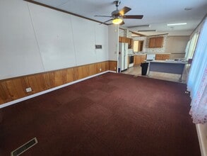 615 Twin Bridge Rd in Chambersburg, PA - Building Photo - Building Photo