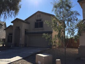 2503 W White Feather Ln in Phoenix, AZ - Building Photo