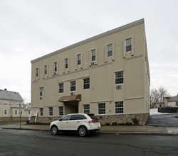 Riverwest Condominiums in Hackensack, NJ - Building Photo - Building Photo