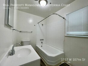 1317 W 107th St in Los Angeles, CA - Building Photo - Building Photo