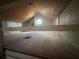 309 S Lowell Ave in Bellmawr, NJ - Building Photo