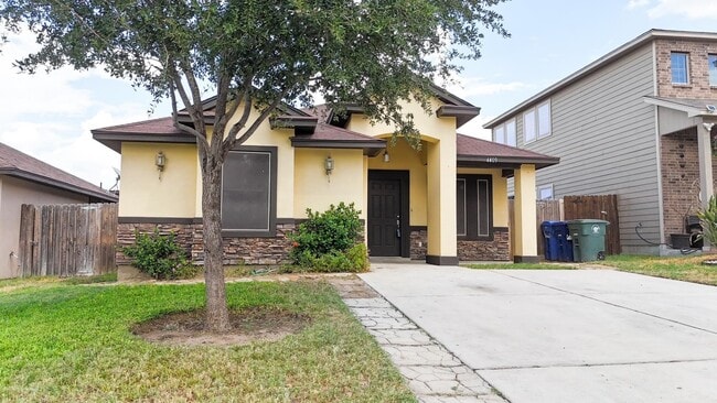 4409 Gloria Dr in Laredo, TX - Building Photo - Building Photo
