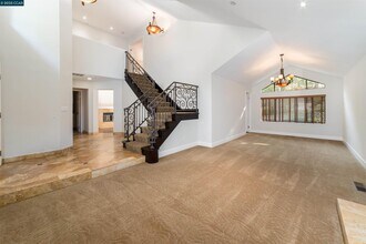 3057 Deer Meadow Dr in Danville, CA - Building Photo - Building Photo