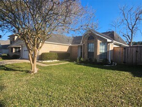 4426 Waterfall Way in Sugar Land, TX - Foto de edificio - Building Photo