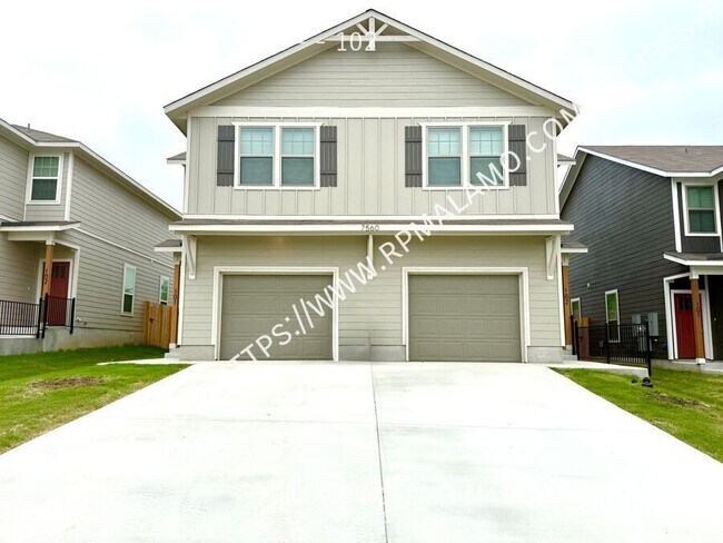 7560 Briarwood Pass in San Antonio, TX - Building Photo - Building Photo