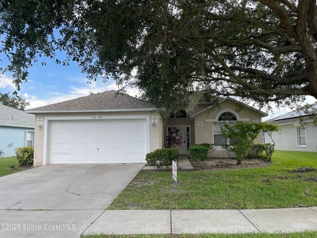 property at 1642 Sawgrass Dr SW