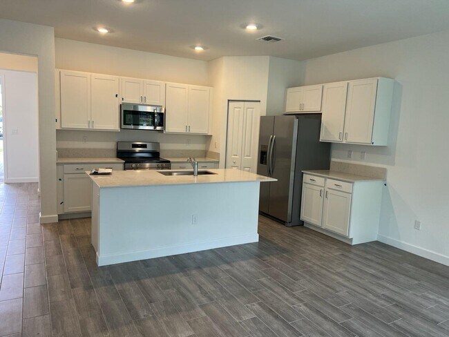 4328 Hammock Grv Dr in Greenacres, FL - Building Photo - Building Photo