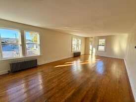 17 2nd St in Lock Haven, PA - Building Photo