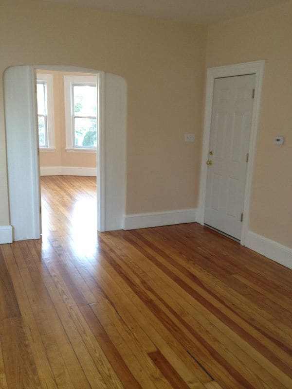 76 Cleveland Ave in Bridgeport, CT - Building Photo - Building Photo