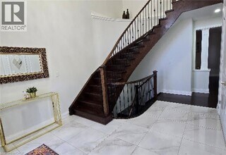 9 Rolling Rock Way in Brampton, ON - Building Photo - Building Photo