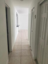 4360 NW 79th Ave, Unit 2F in Doral, FL - Foto de edificio - Building Photo