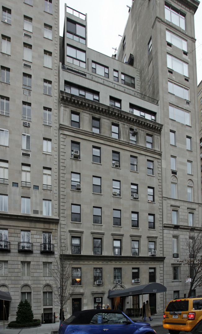 952 Fifth Avenue in New York, NY - Building Photo - Building Photo