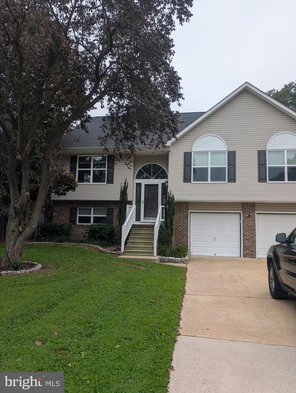 property at 920 Blair Ct