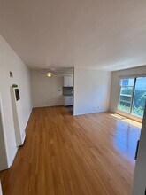 924 N Ogden Dr in West Hollywood, CA - Building Photo - Building Photo