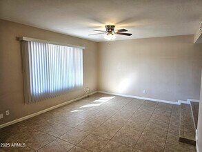 1648 E Laguna Dr in Tempe, AZ - Building Photo - Building Photo