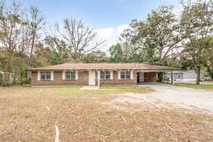 4807 Bush Ln in Mobile, AL - Building Photo