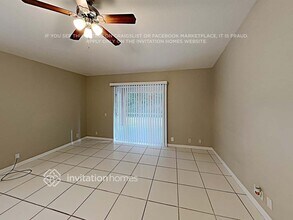 4236 Whistlewood Cir in Lakeland, FL - Foto de edificio - Building Photo