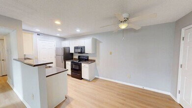 5347 Cypress Chase in Columbus, OH - Building Photo - Building Photo