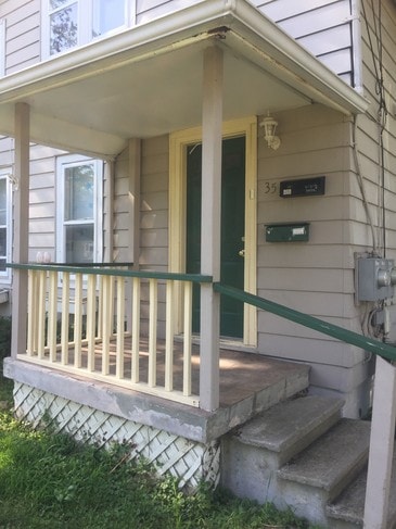 35 Seel St, Unit 1 in Dunkirk, NY - Building Photo - Building Photo