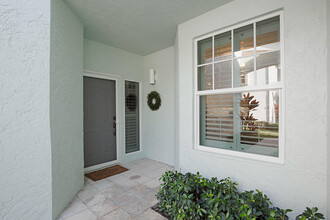 202 Mainsail Cir in Jupiter, FL - Foto de edificio - Building Photo