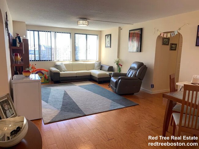 property at 1731 Beacon St