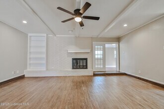5720 3rd St in Lubbock, TX - Building Photo - Building Photo