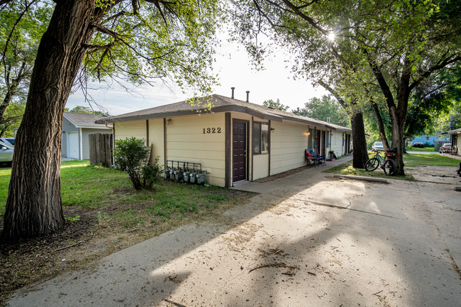 1322 S Vine St in Wichita, KS - Building Photo - Building Photo